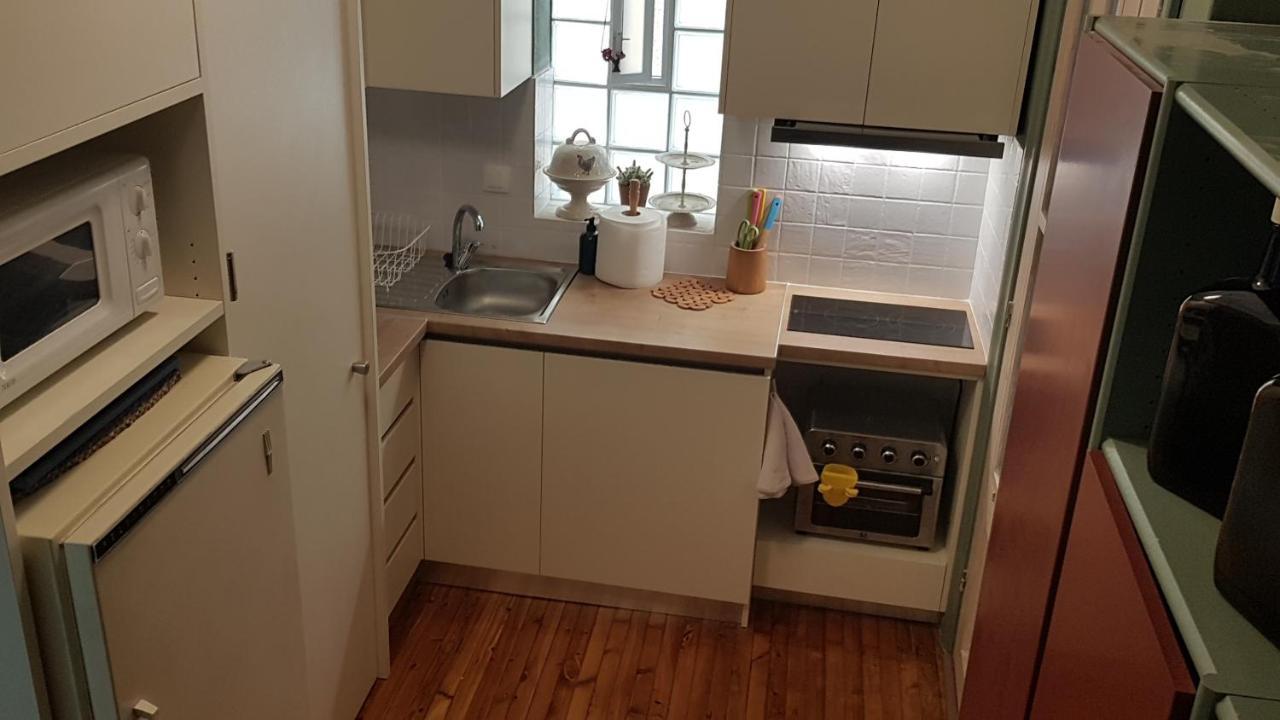Konstantinos'S Luxury Vintage Apartment Солун Екстериор снимка