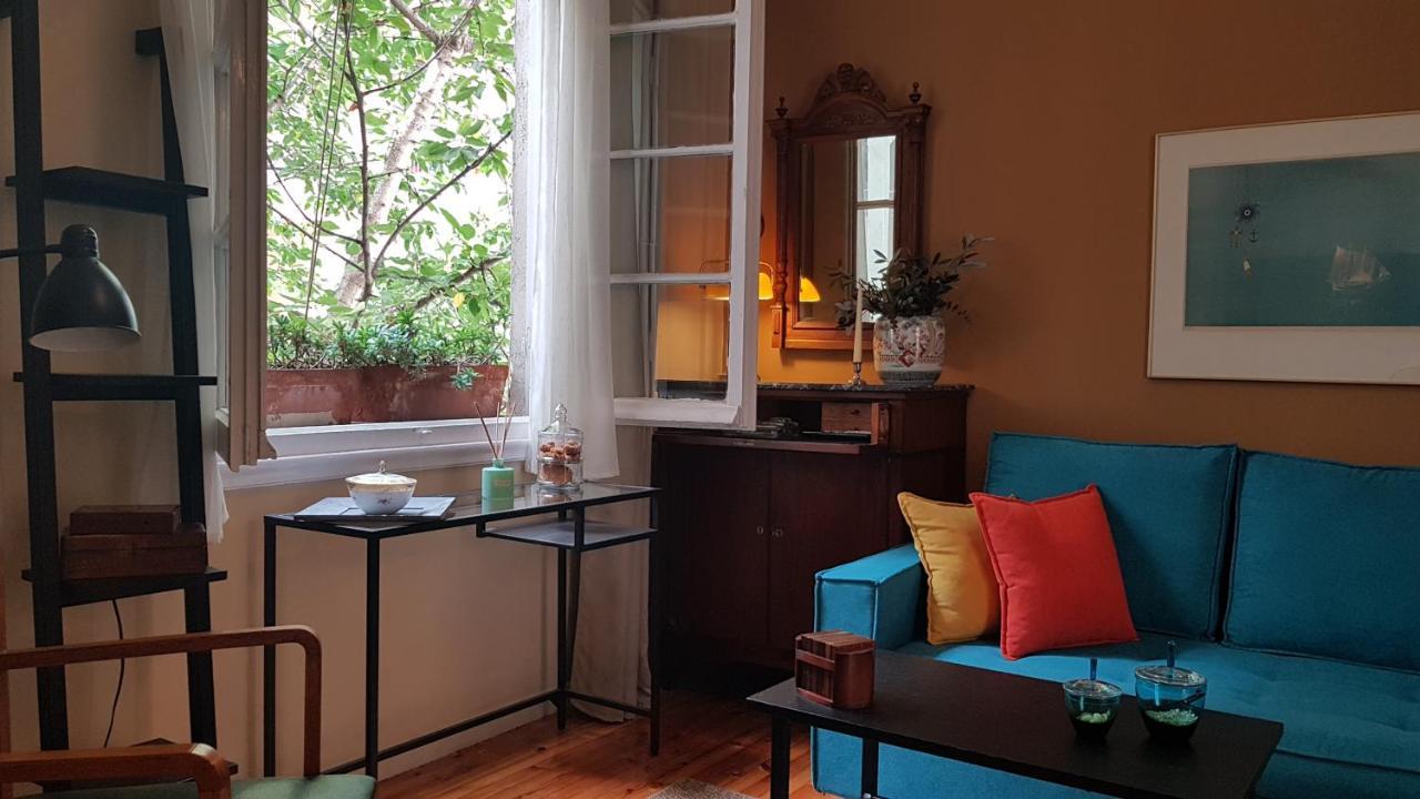 Konstantinos'S Luxury Vintage Apartment Солун Екстериор снимка